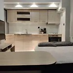Standard Apartment By Prima Lodging