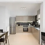 Kalamaria Brand New 1 Bedroom Apartment