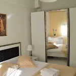 Aigaiou House