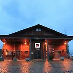 Zotos Luxury Studios & Apartments