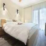 Papafeio Luxury Living Apartment 100M2