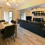 Papafeio Luxury Living Apartment 100M2