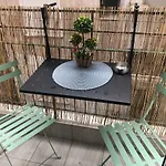 Sonias Central Jacuzzi Apartment,100Mbps