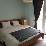Flat With Garden