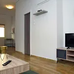 Delmare Aristotelous 7