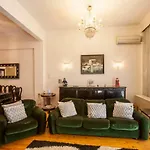 Amazing Super Central Apartment