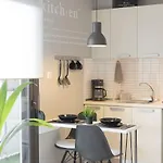F & B Collection - Escape Avenue