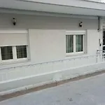 Aigaiou House