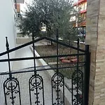 Aigaiou House