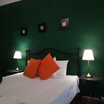 Lemon\'S House