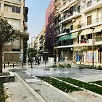 Konstantina\'S Studio Skg