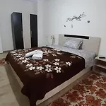 Kosta\'S Apartment 2