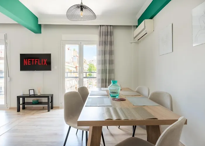 Cozy Apartment Next To City Center
