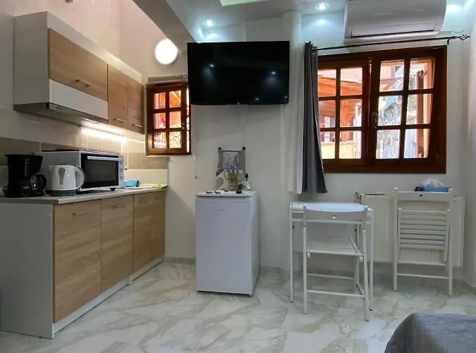 Ano Poli Studios 4