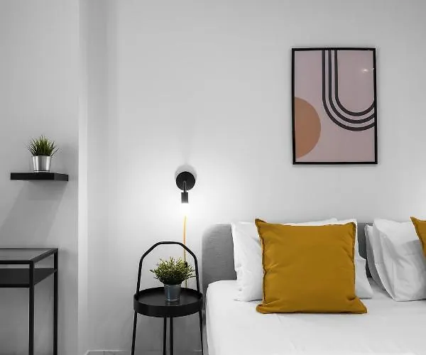 Breez Apartments, The Luxury Suites