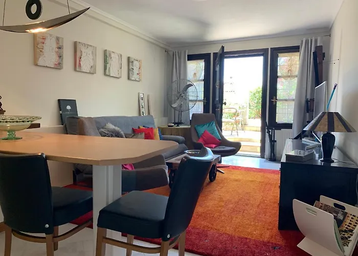 Gemuetliches Appartement In Ano Poli