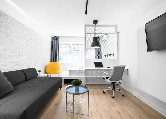 Nyma White Apartments, The Luxury Suites