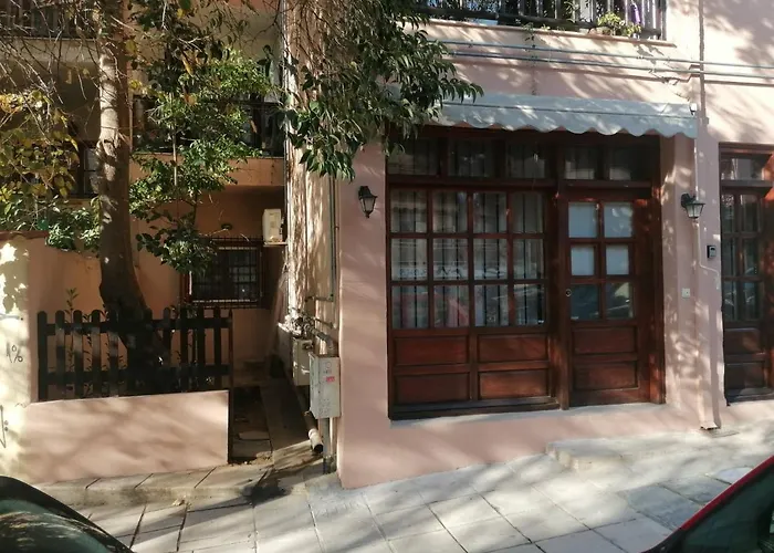 Διαμερισμα Με Κηπο Στο Κεντρο