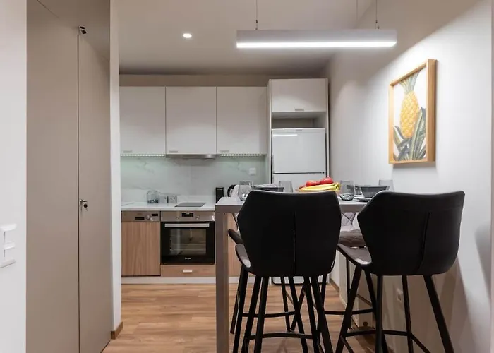 Zen Luxury City Apartment, Vesta Philoxenia