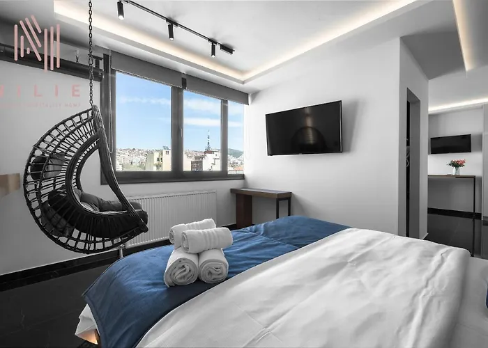 Calliope Penthouse, Nilie Hospitality Mgmt