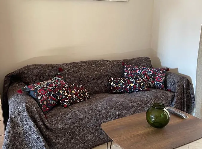 Tanya Apartment