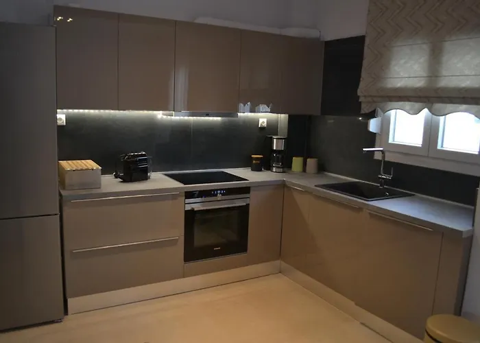 Kalamaria Brand New 1 Bedroom Apartment