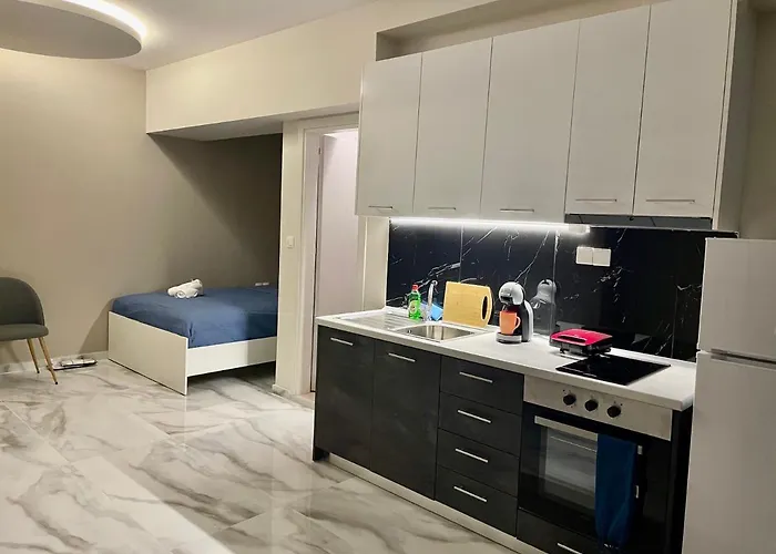 Demetrios Apartments
