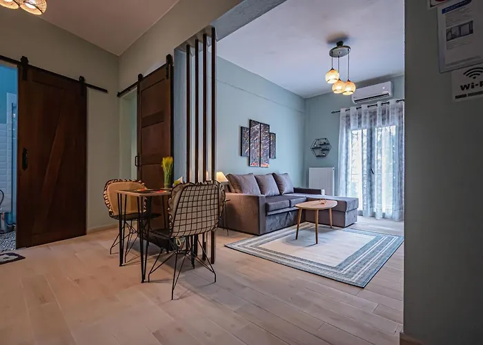 One Salonica Deluxe Apartment 2