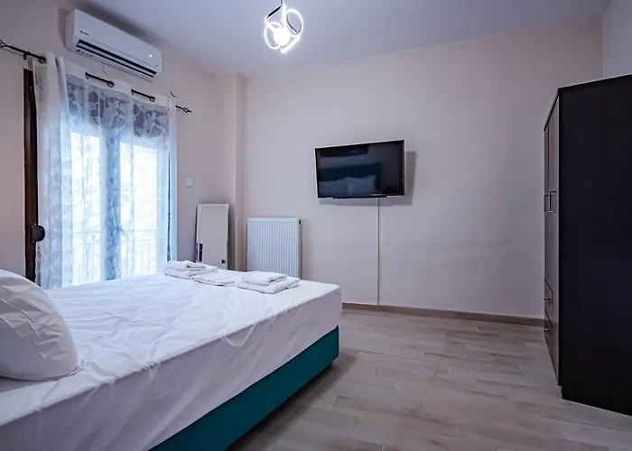 One Salonica Deluxe Apartment 3