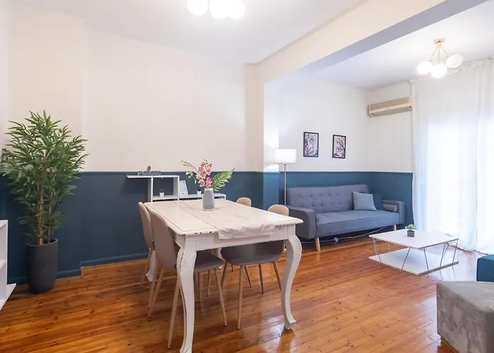 Houseloft Metropolitan Charm
