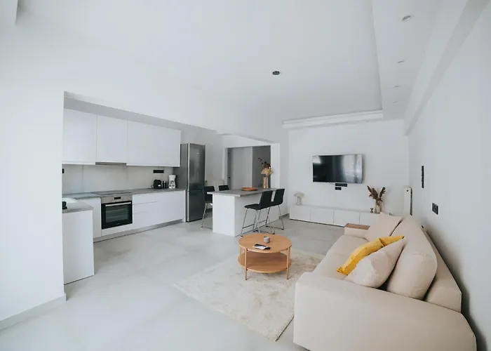 Luxury And Spacius Apartment
