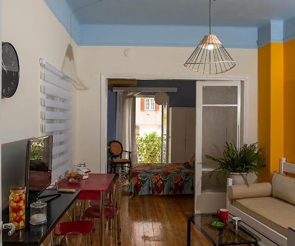 Maraia Home