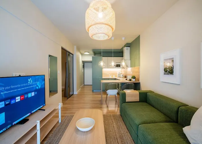 Mandarin Apartments By Halu!