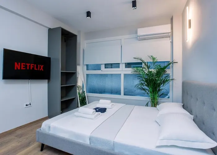 Luxury Downtown Apartment Α1