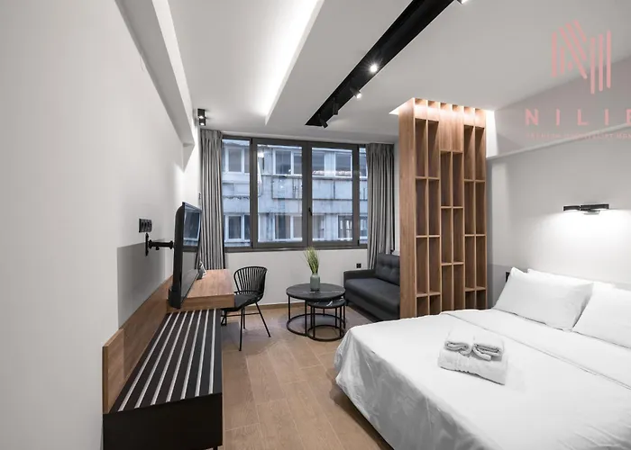 Vellow Door, Nilie Hospitality Mgmt