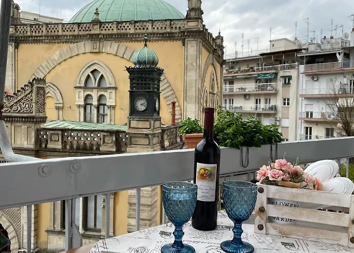 Yeni Jami Apartment
