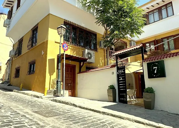 7Pockethouse