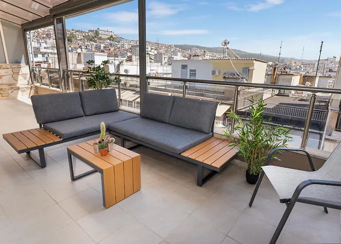 Bella Vista Apartment In The City Center By Binobi!