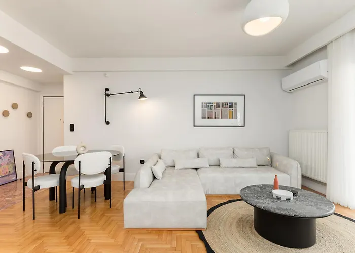 Dolly By Halu!, Apartment With Private Parking