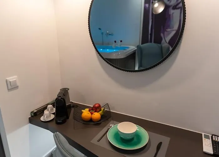 Mg Sapphire Jacuzzi Premium Suite