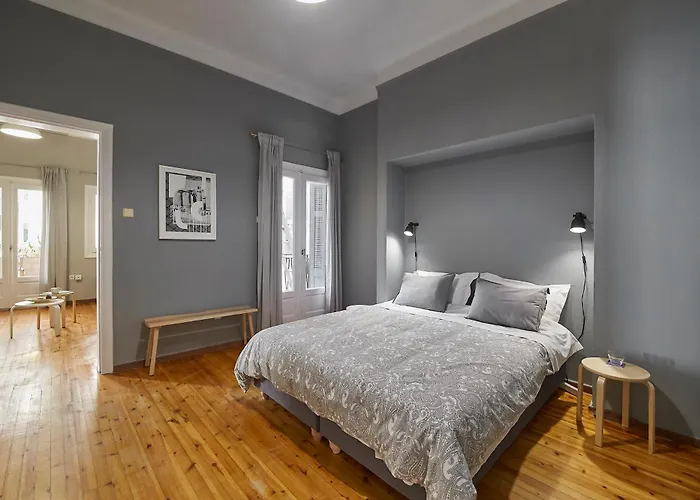 Bright Bright B Central Apartment With Balcony