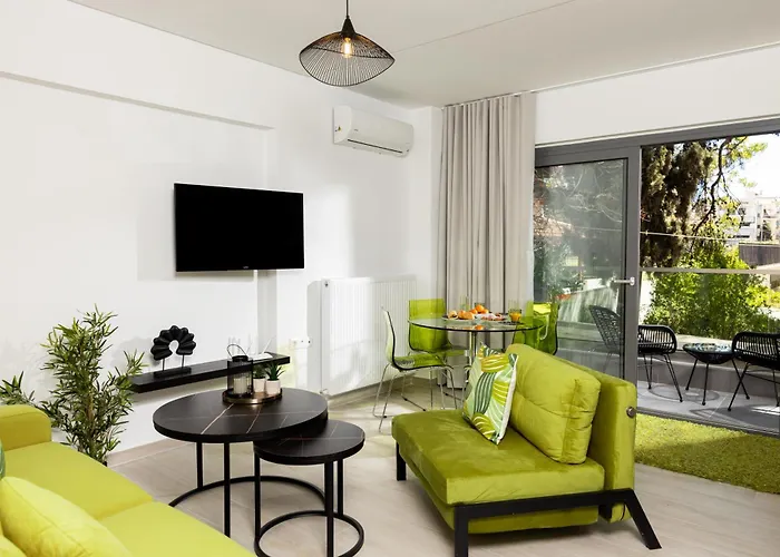 Velvet Luxury Apartments In The City Center By Binobi!