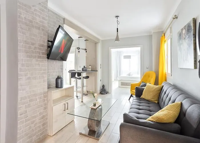 Modern Lifestyle Apt In The Heart Of The City