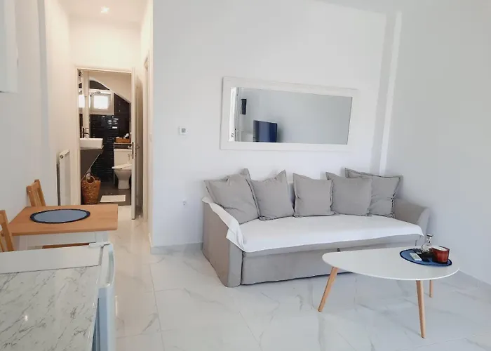 House B Diavata, Thessaloniki