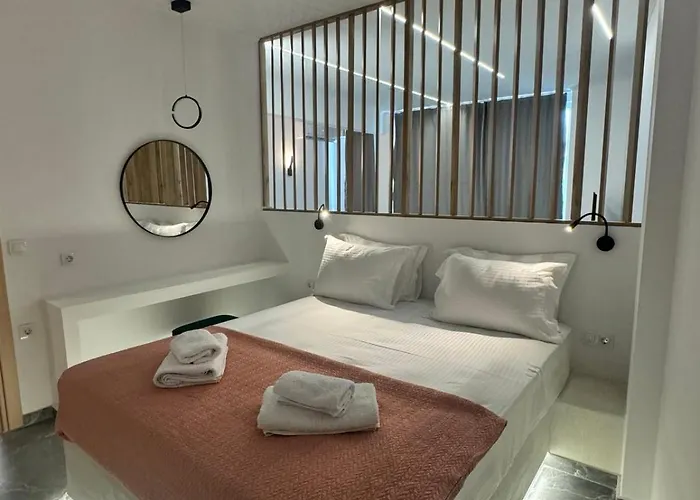 La Dolce Vita-Your Urban Stay
