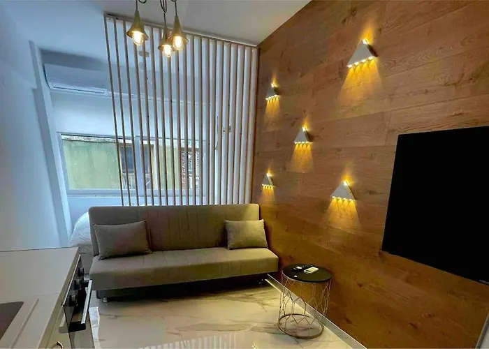 Luxury Ladadika Apartments