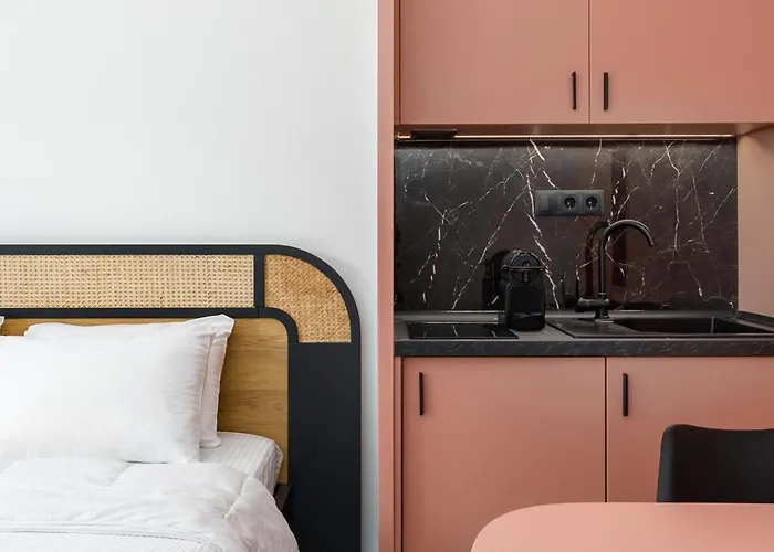 Lorian Suite By Alchemia Parking