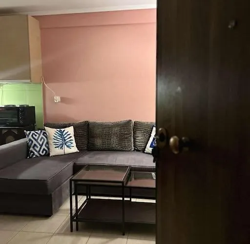 The Makrina Flat