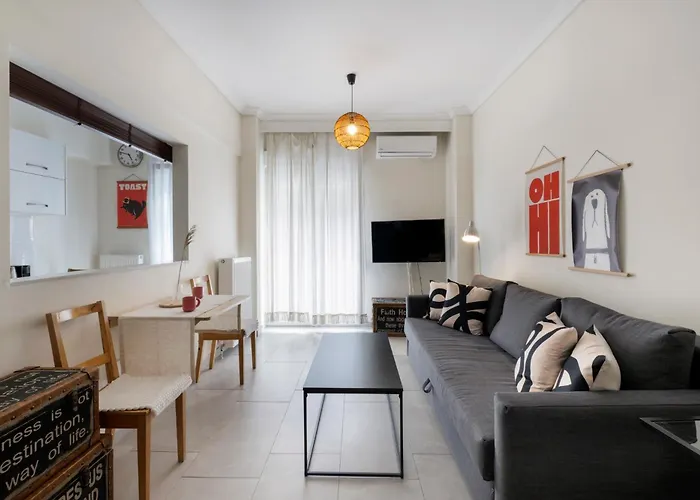 The Place To Be Next To Ancient Agora #Feelslikehome
