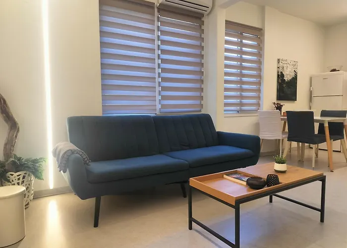 Apollonas - 1Br Lux Apartment - Tsimiski Ladadika - Explore Center By Foot - Close To Aristotelous Square